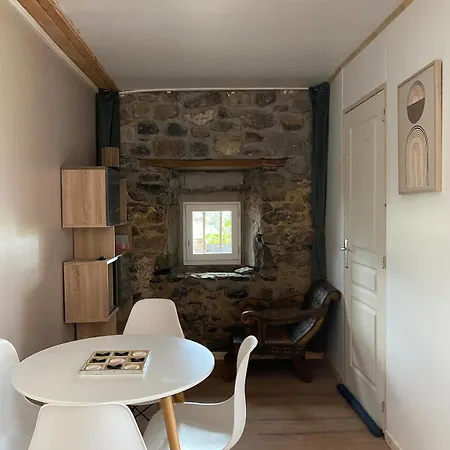 Le Des Sens *